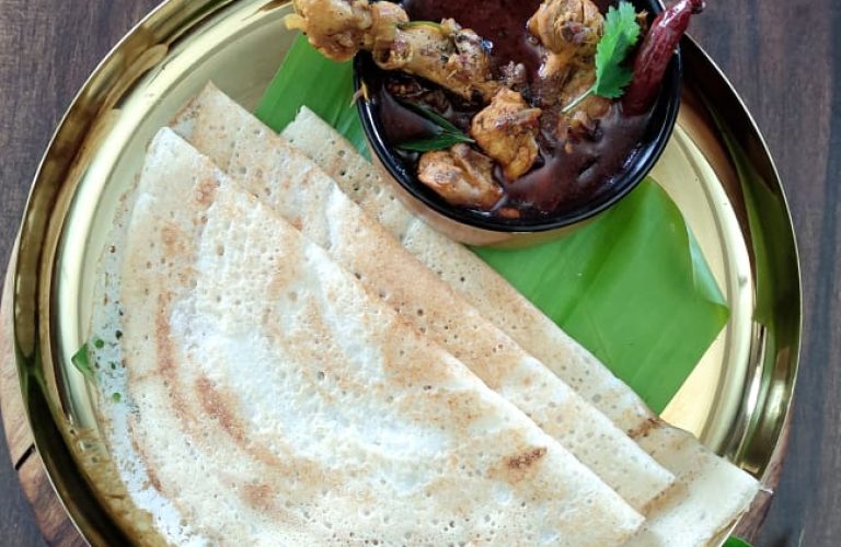 Dosa-with-chicken-curry.jpg Dosa-with-chicken-curry.jpg